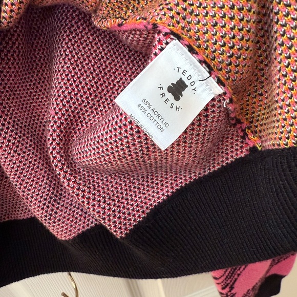 Teddy Fresh Pink and Black Marvel Cardigan Scarlett Witch - Picture 6 of 7